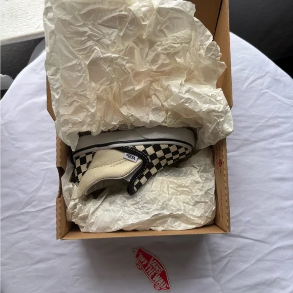 Vans Black and White Baby Walker Shoes - Picture 2 of 4